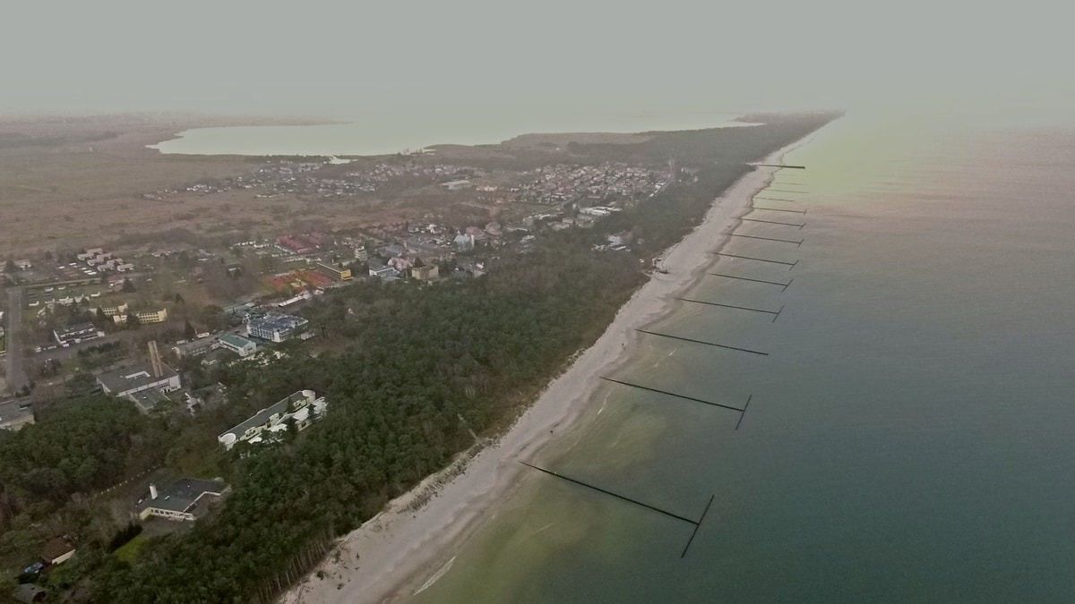 Budowa Ostróg Falochronowych W Dźwirzynie