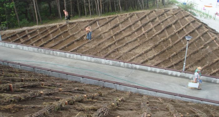 Budowa Zejść Oraz Zjazdu Na Plażę W Pogorzelicy