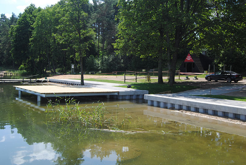 Budowa Pomostów Drewnianych W Bornem Sulinowie